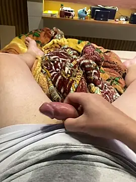 Hjsjsjsjjd's Live XXX Chat