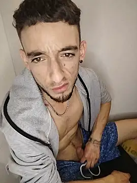 Meliodas97xxx – Kamerová šou