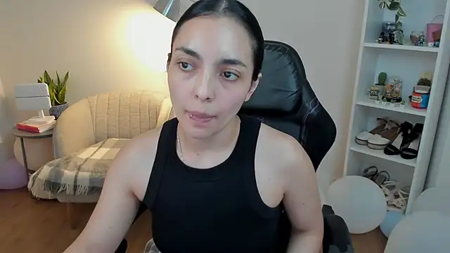 Živý XXX chat _BellaEvans_