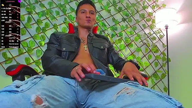 Dominus_Alpha Pertunjukan Webcam