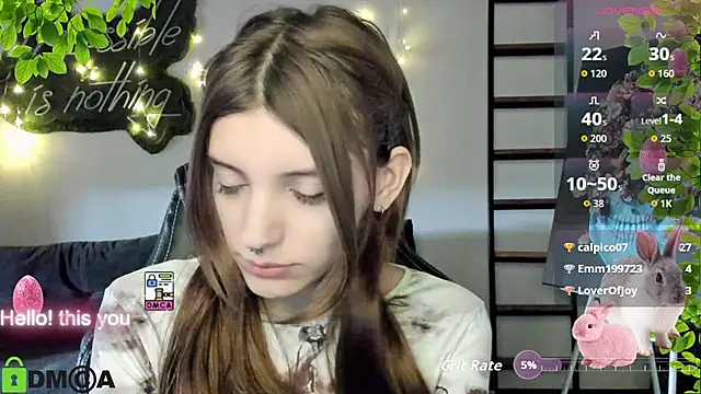 Онлайн чат XXX CherryBloom777