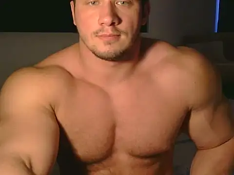 Show modela LionEdwin na web-kameri