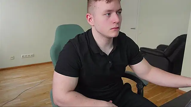 Chatroom XXX en direct de Richard_Dullas