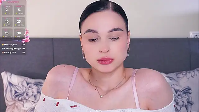 Chat XXX en directo de ZofiaSoshnik