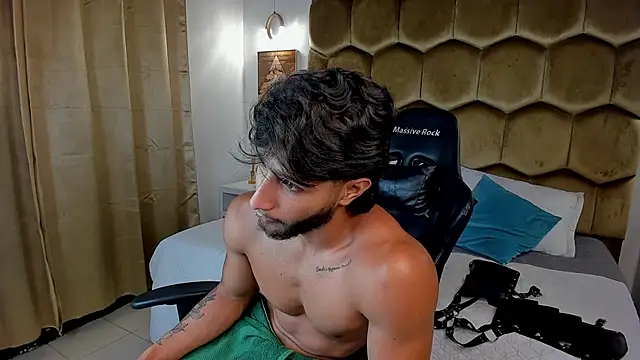 Emmet_CollinsJSのライブXXXチャット