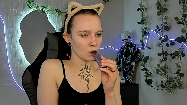 Elastikisssn Live XXX chat