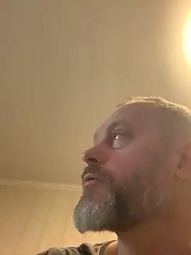 Frosl Adlı Modelin Canlı XXX Sohbeti