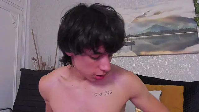 Show modela Tyler_durten na web-kameri