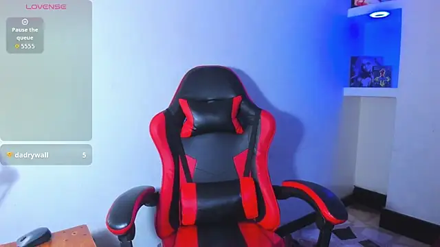 honeyluxe_ Chat XXX live