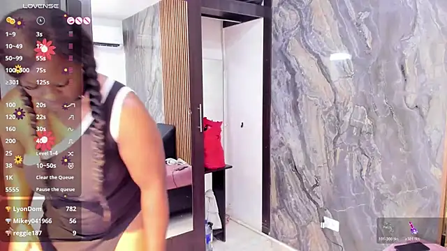 Czat XXX na żywo – LauraSaenz01