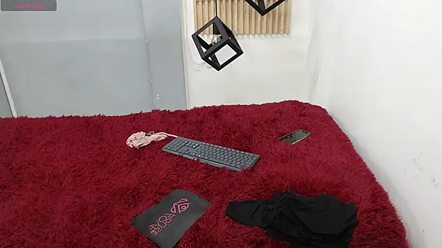 naty_18 Adlı Modelin Canlı XXX Sohbeti