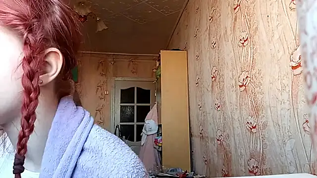 Pokazy przed kamerką – BirgitKamal