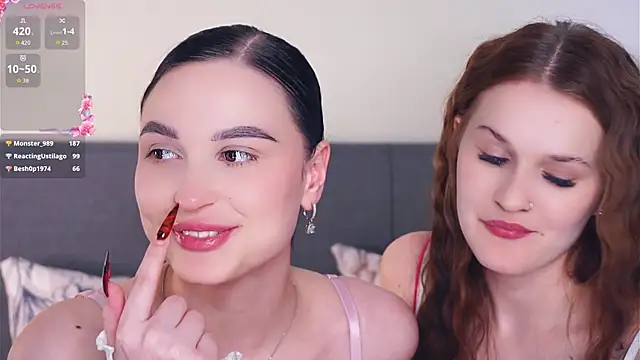 Chat +18 de ZofiaSoshnik ao vivo