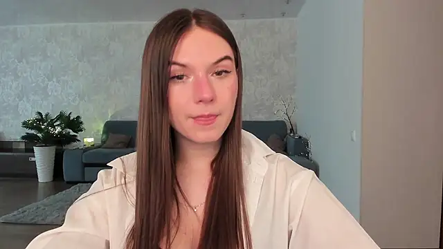 luna_lust_212 Adlı Modelin Canlı XXX Sohbeti