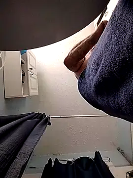 bigdoog8's Webcam Show