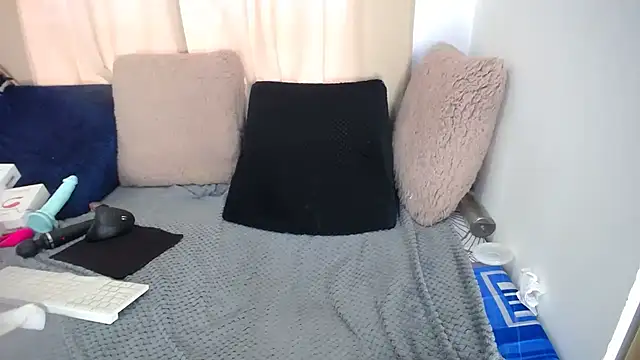 Chatroom XXX en direct de lessliee22_