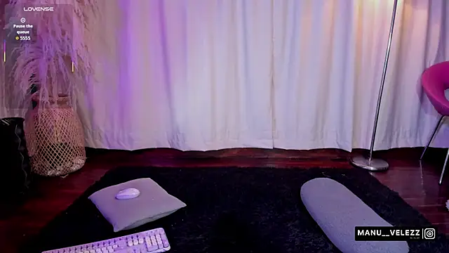 Manu_VelezのライブXXXチャット