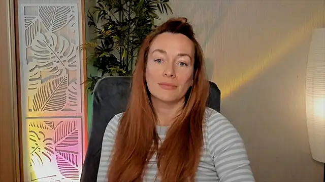 دردشة RebeccaMartinez الجنسية المباشرة