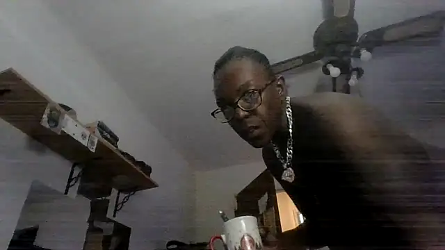 AcademicHuman67's Live XXX Chat