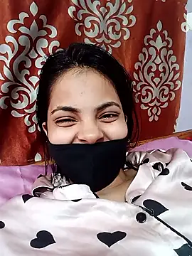 Sandhya_77's Live XXX Chat