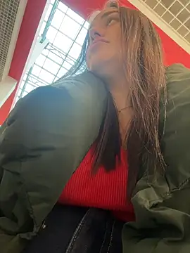 KiraSunshine's Live XXX Chat