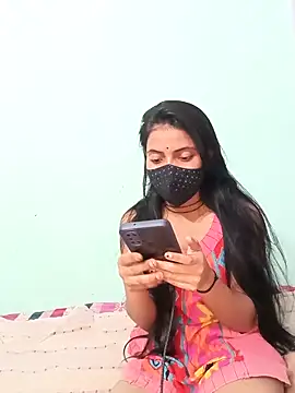 18_year_old_girl élő XXX-chatje