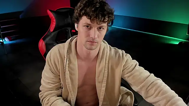 dirty-boss: διαδικτυακό σόου στην κάμερα