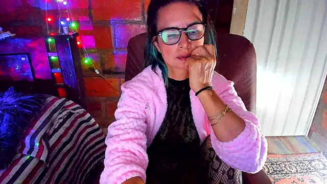 BrianaGarner – Live XXX-chat