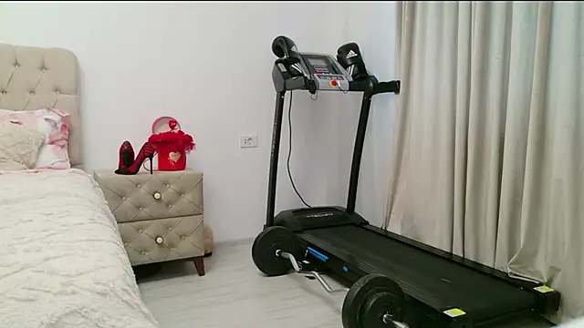 Annyfit4you's Live XXX Chat