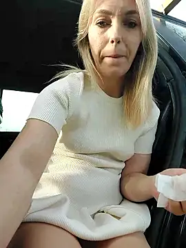 Yourblonde_69 Webcamshow