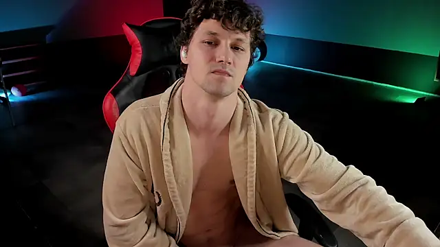 dirty-boss: διαδικτυακό σόου στην κάμερα