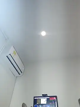 Pokazy przed kamerką – Gaby_Vegaa