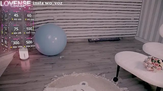 Czat XXX na żywo – Careful_i_bite