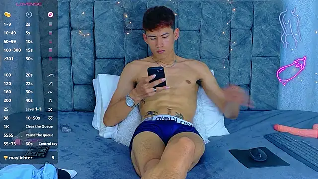 NicolasTorrez Live XXX Chat