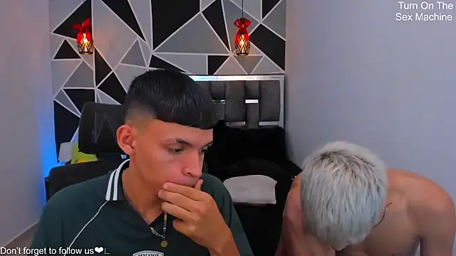 Juan_Nd_Steven: онлайн-секс-чат