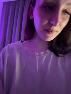 Chatroom XXX en direct de FlexibleDoll_