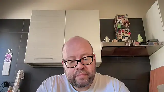 theitalianbear Webcam show