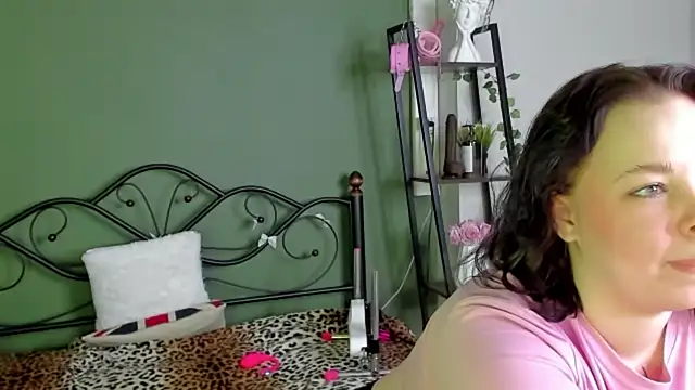 Vlada_vv লাইভ XXX চ্যাট