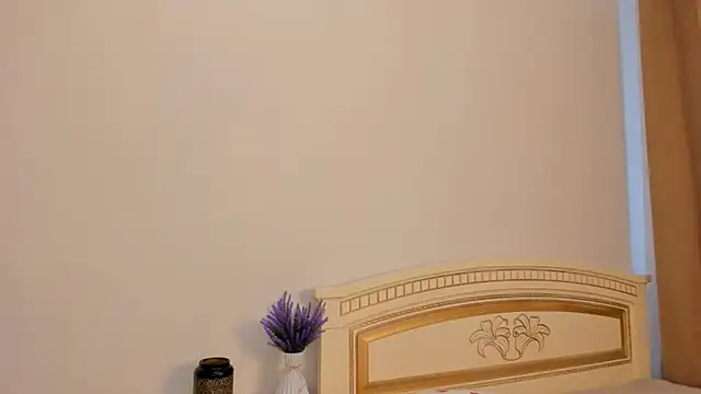 VelvetRisque Adlı Modelin Canlı XXX Sohbeti