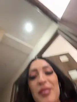 VictoriaLanes Obrolan Langsung XXX