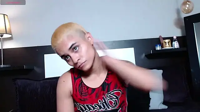 Liiamthompson's Live XXX Chat