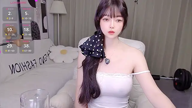 uikyy1 Live XXX-Chat