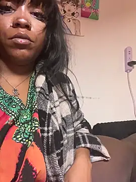 Pokazy przed kamerką – Kaysfatjuicepuss