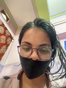 Sandhya_77's Webcam Show