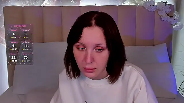 LianaFordのライブXXXチャット