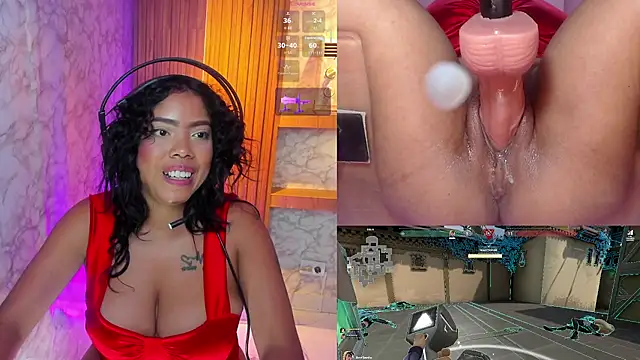 NinaCapelli's Live XXX Chat