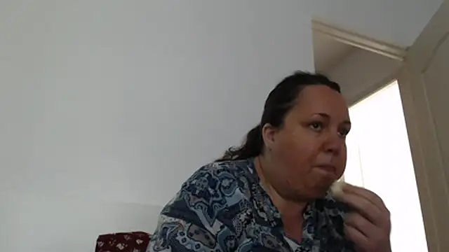 WendyRhoades Adlı Modelin Canlı XXX Sohbeti