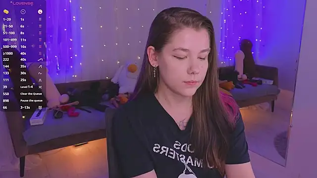 Mira_Falls Live XXX-chat