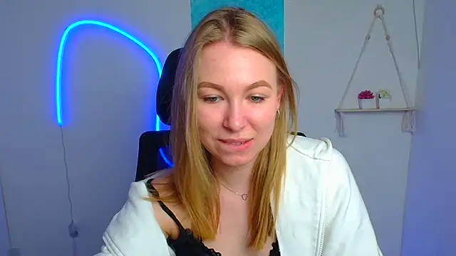 Dana_flowers' Live XXX Chat