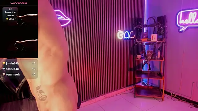 Maximoking26 即時 XXX 聊天